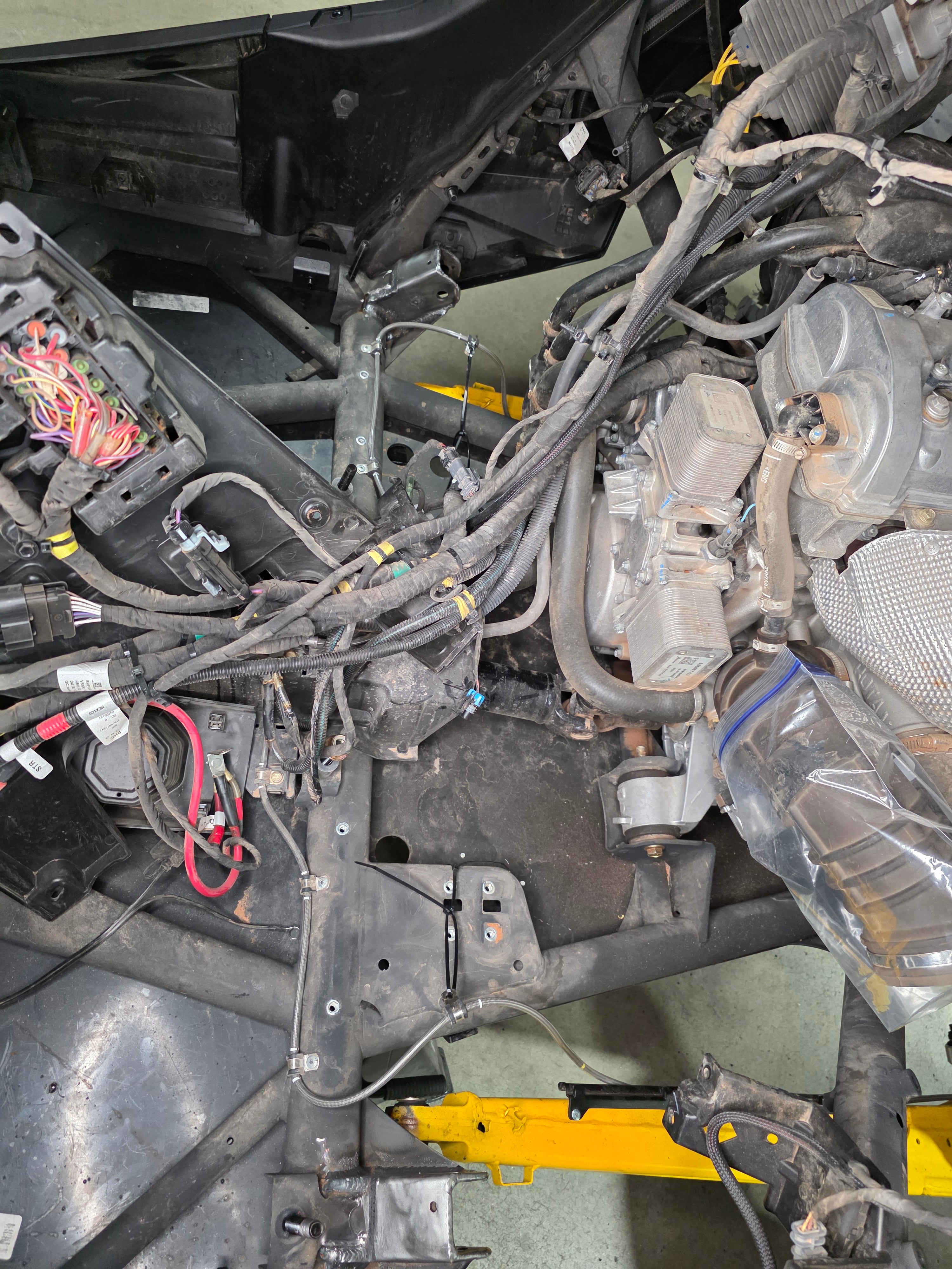 2024+ Can Am Maverick R Trailing Arm Pivot Gusset