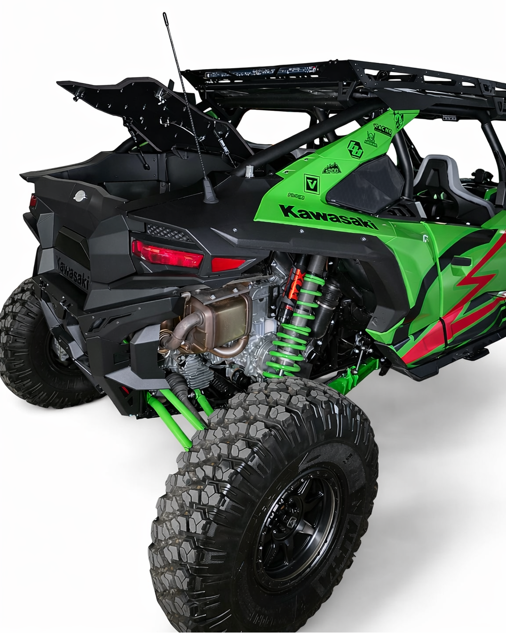 Heavy-duty latch detail on Kawasaki Teryx H2 Baja Bed Box keeping the lid secure on rough trails