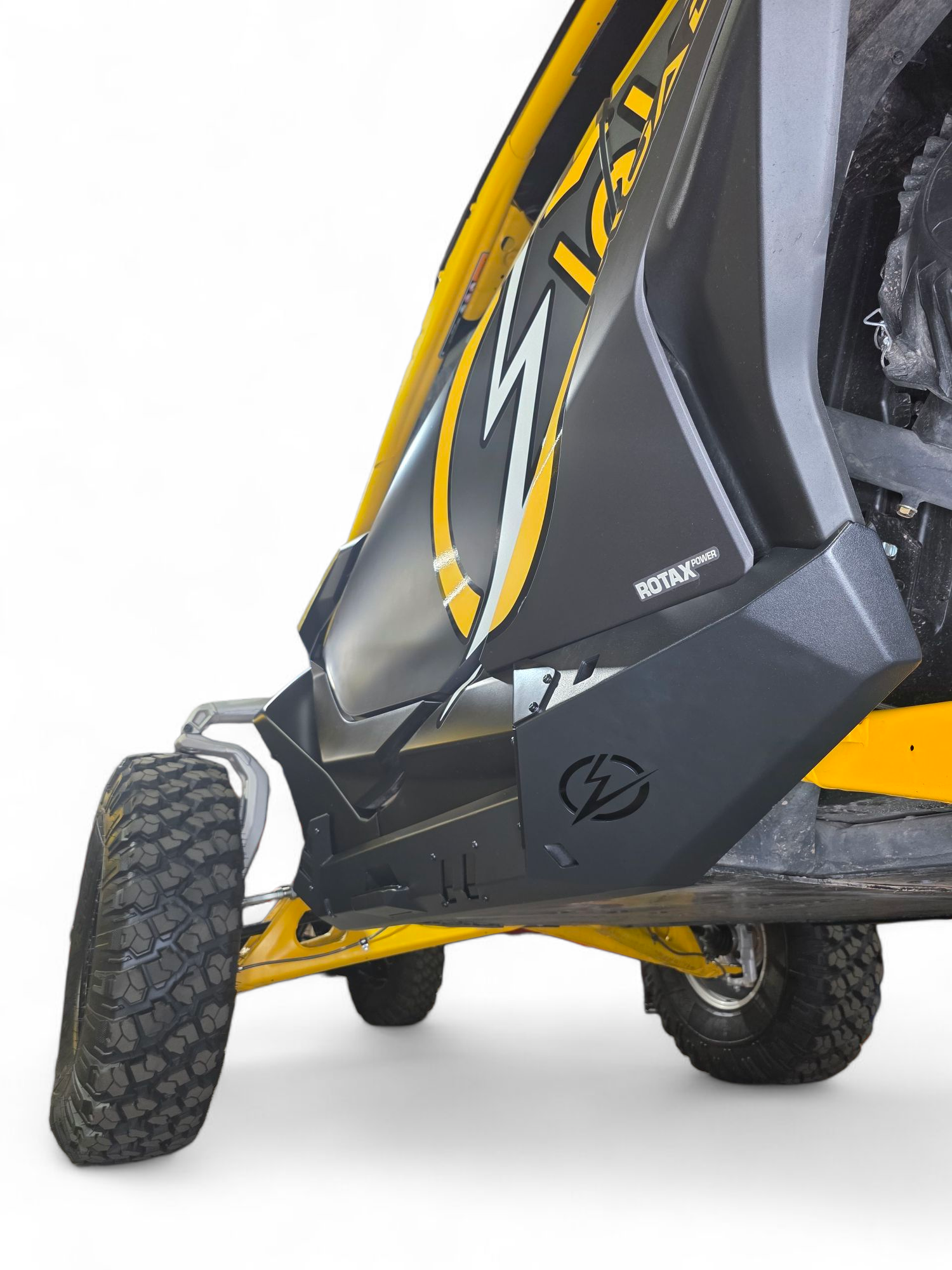 2024+ Can Am Maverick R Volt Rocker Steps (2 Seat)
