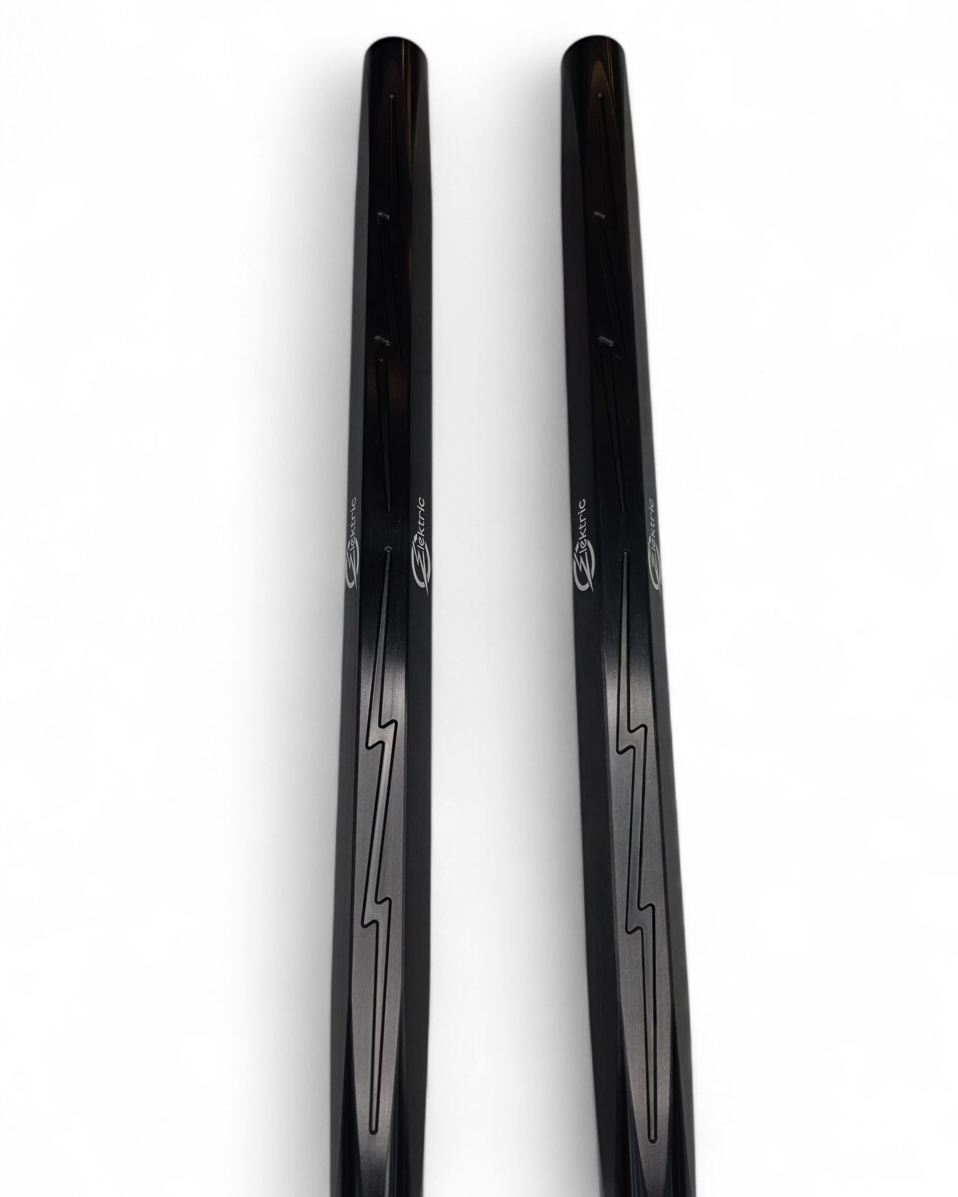 Angled view of Can-Am X3 billet tie rod construction