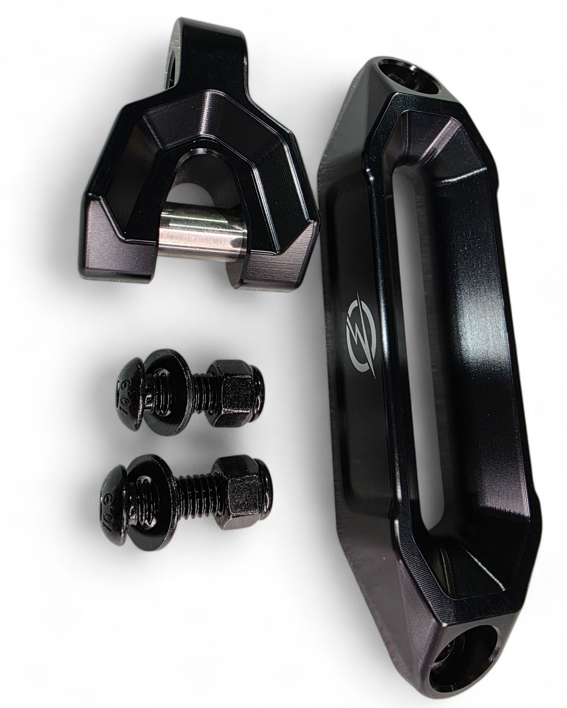 6061 billet aluminum construction detail on EOD winch fairlead and hook