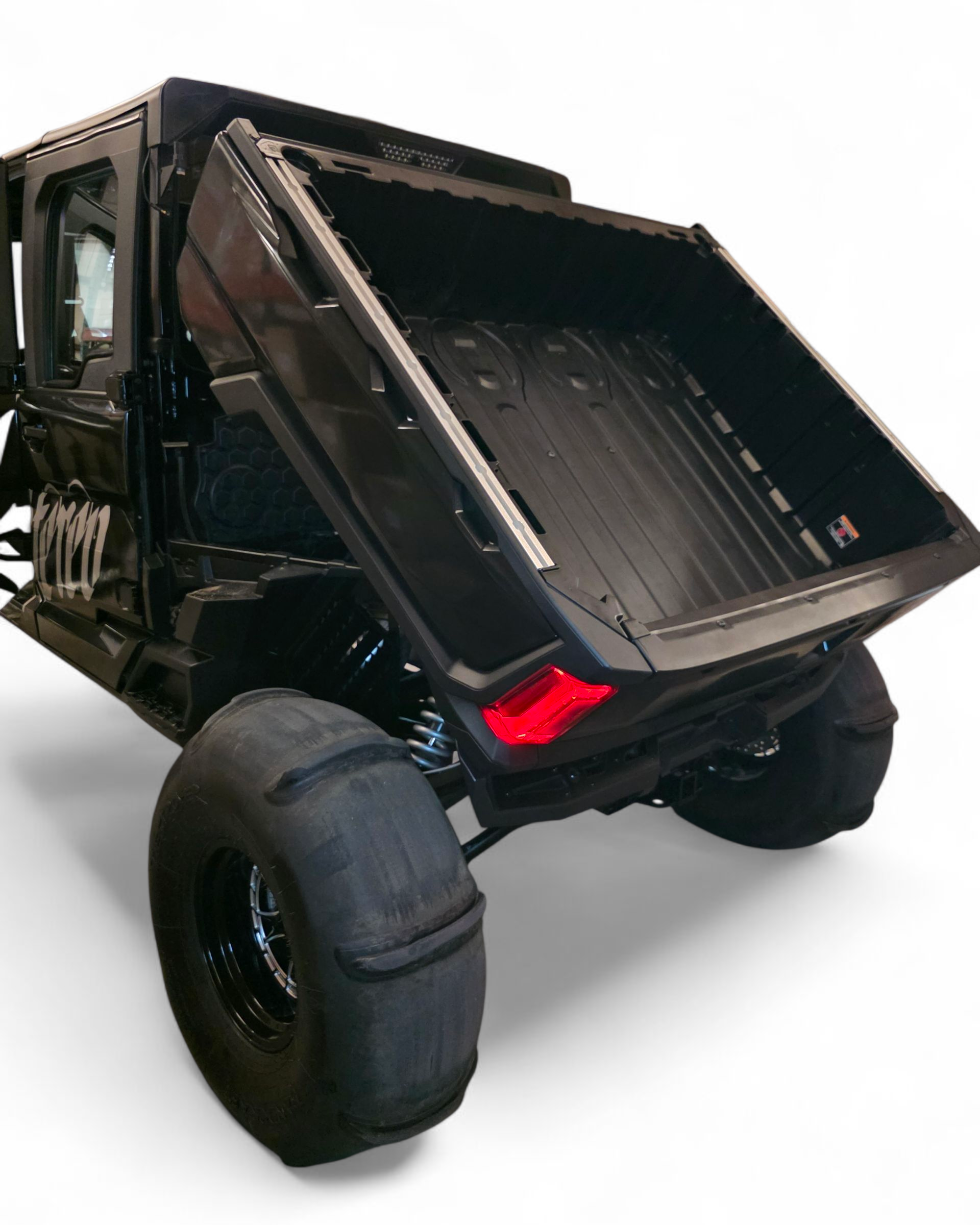 Rear three-quarter view of Polaris Ranger XD 1500 with Volt rear bumper installed