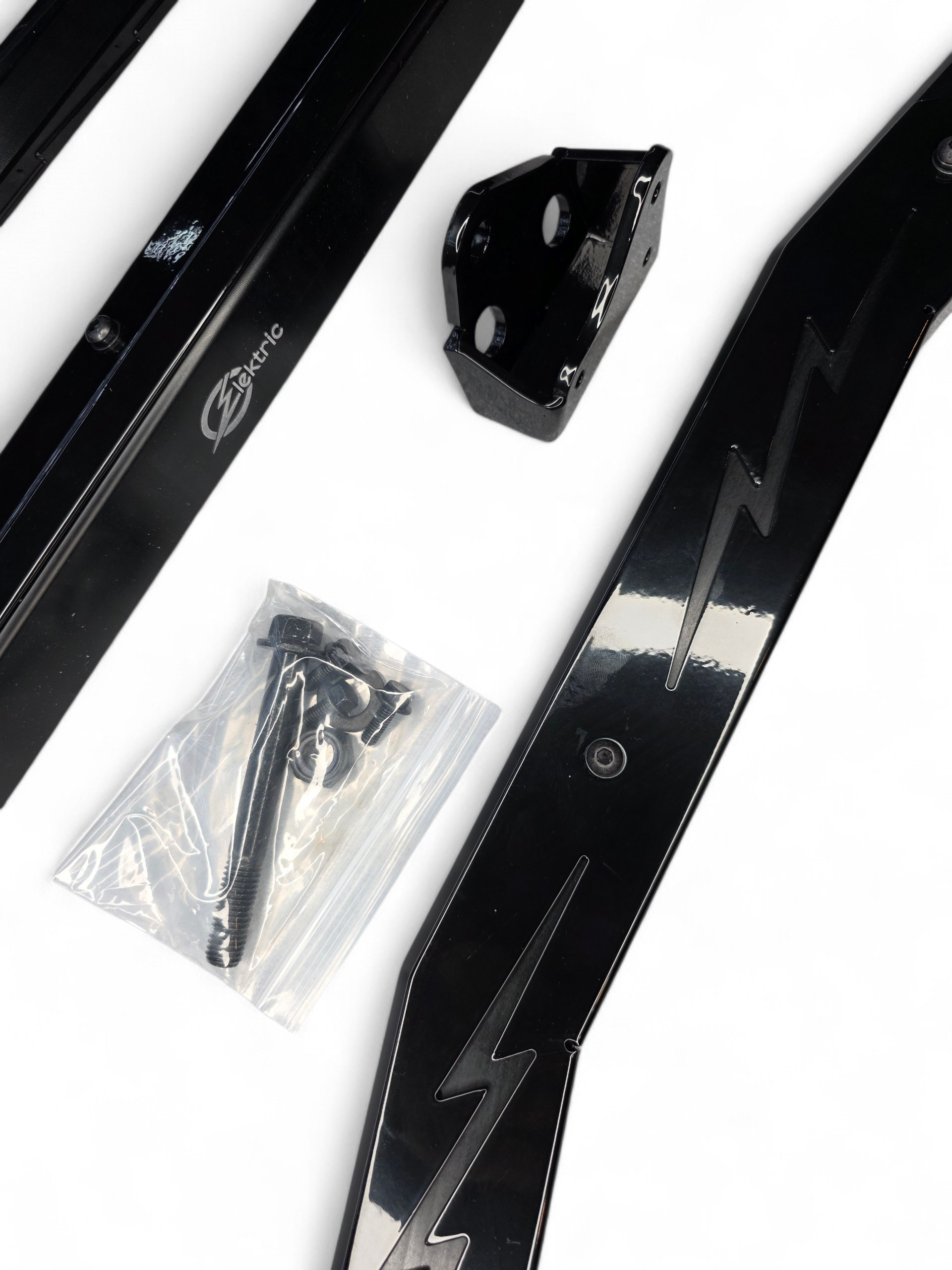 2024+ Can Am Maverick R High Clearance Adjustable Radius Rods (Anodized Black)