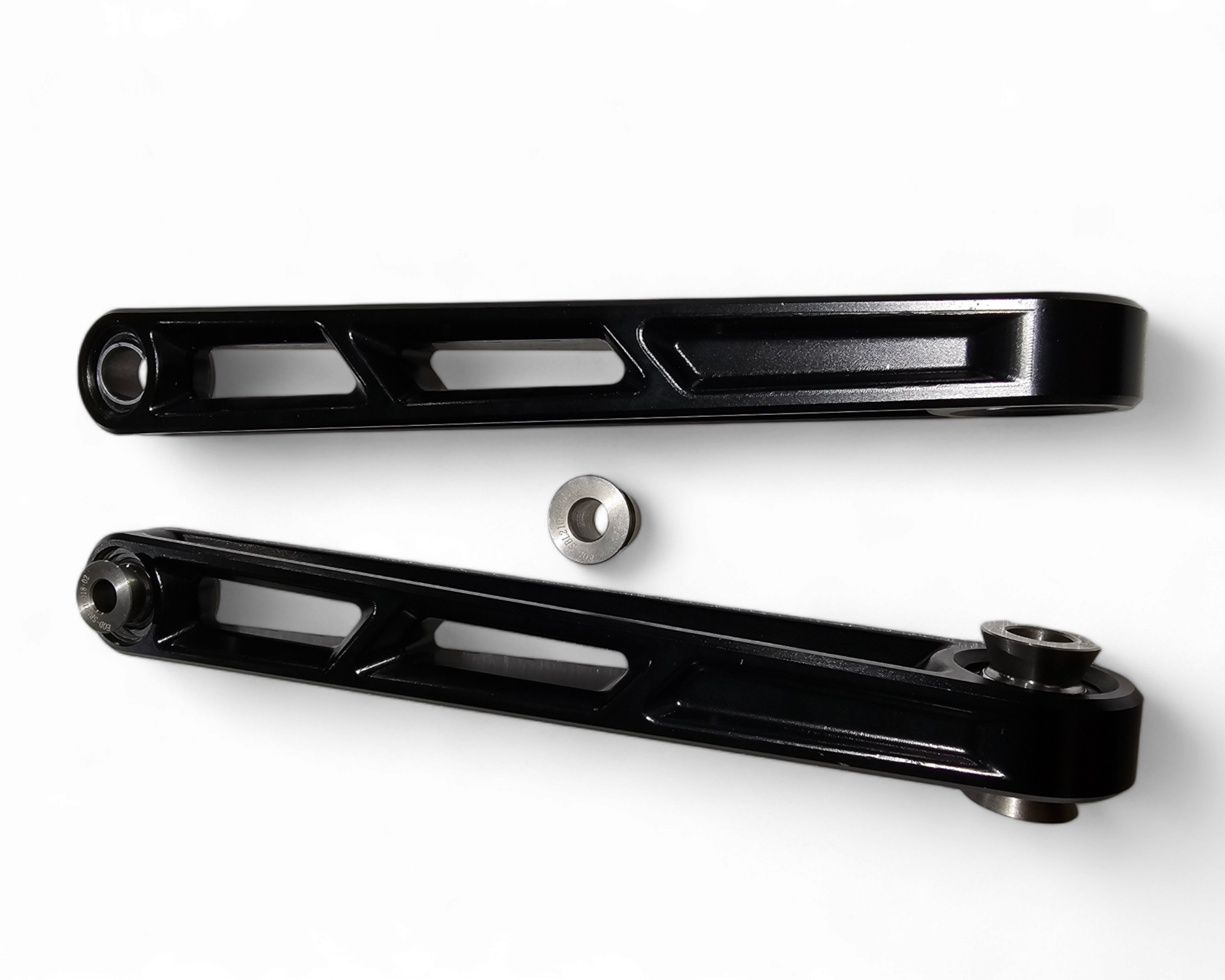 Black hard anodized finish on Polaris RZR Pro R front sway bar link